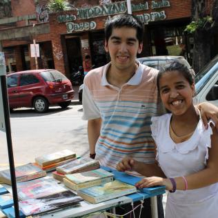 Biblioteca móvil - Suelta de libros