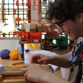 Tejido en telar de marco