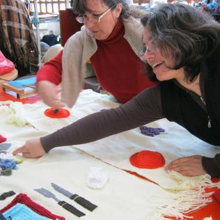 Manta tejida en telar María