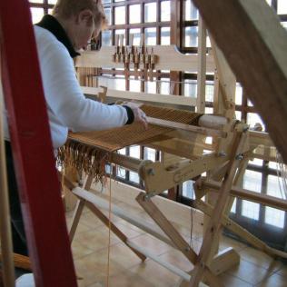 Tejido en telar María